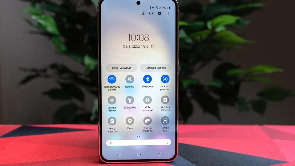 Atnaujinimas, kurį privalo įsidiegti kiekvienas „Samsung“ flagmano turėtojas: pasiūlys ne tik saugumo patobulinimus, bet ir dar geresnes kamerų galimybes