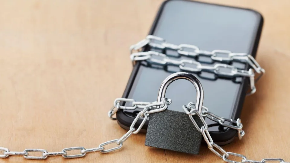 Naujametis trendas „perkrauk gyvenimą iš pagrindų“ jau muša rekordus: kodėl jis verčia keistis?