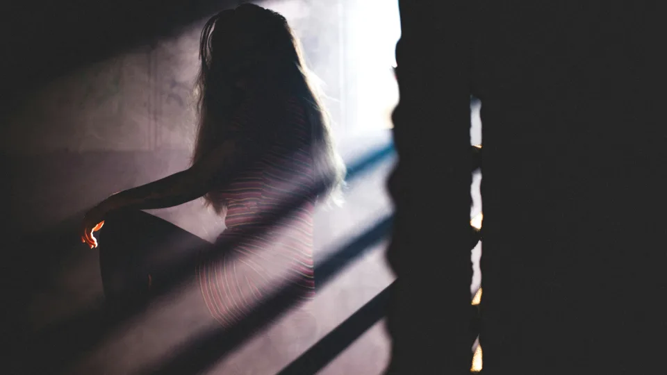 Sostinėje nukentėjo nepilnametė: moteris įtariama smurtavusi prieš vaiką, pradėtas tyrimas