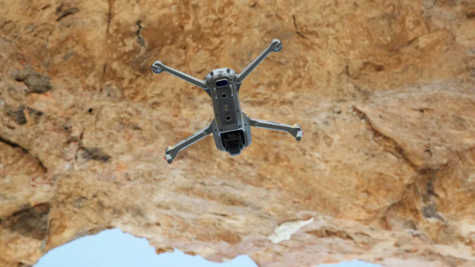 Naujas JAV ginklas keičia taisykles: mūšyje pasirodė paslaptingi dronai