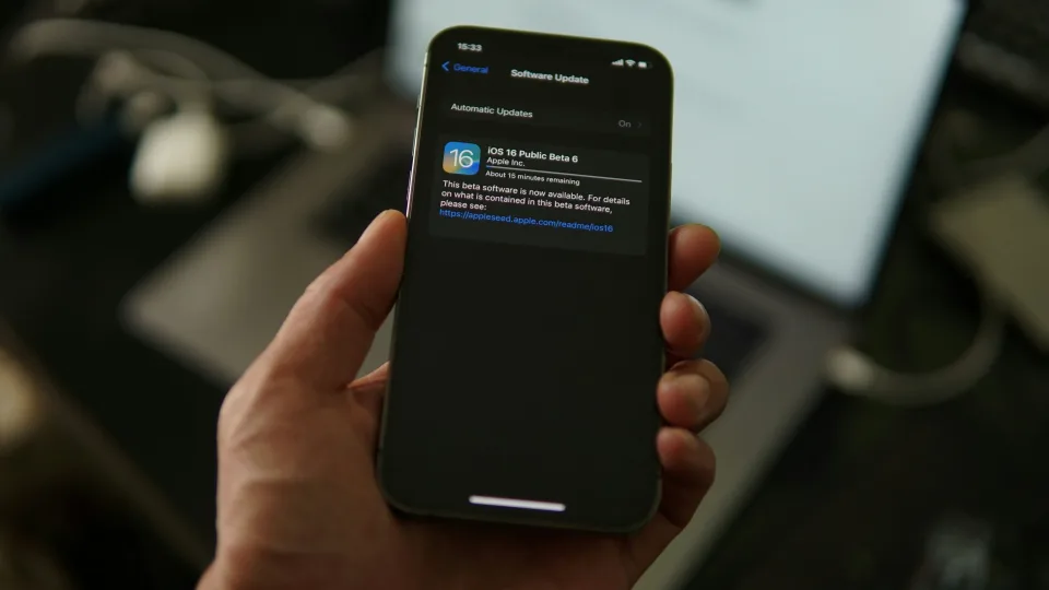 Telefonų atnaujinimai keičiasi iš esmės: nauja sistema pakeis tai, prie ko buvome pripratę