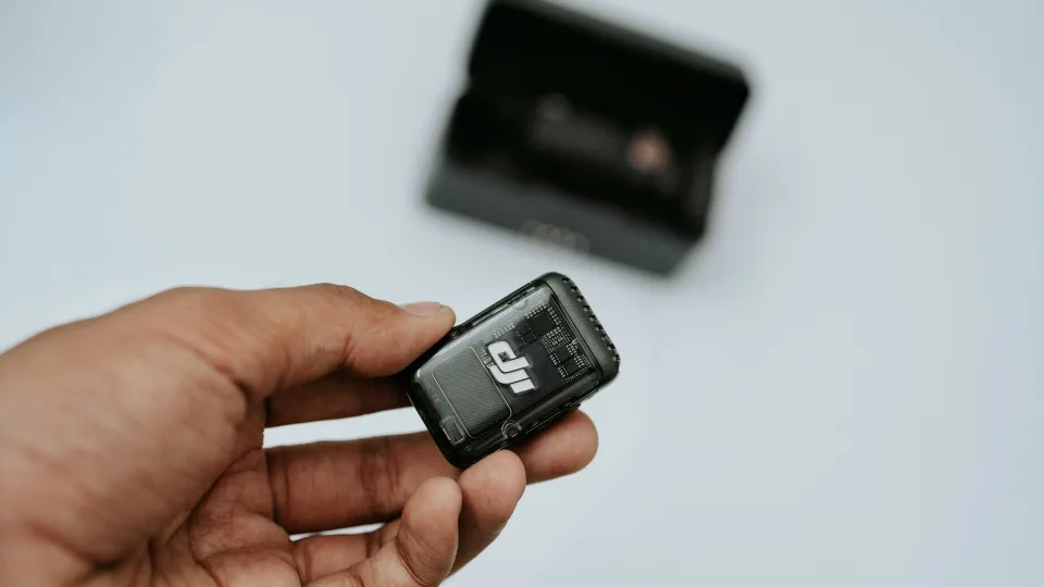 „iPhone" savininkai laukė jos seniai: belaidžių mikrofonų naudotojus nudžiugins nauja funkcija