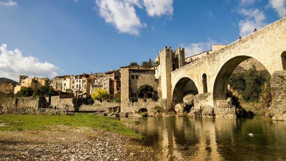 Pamirškite perpildytą Santorinį: šie 5 Europos miestai privers iš naujo įsimylėti keliones