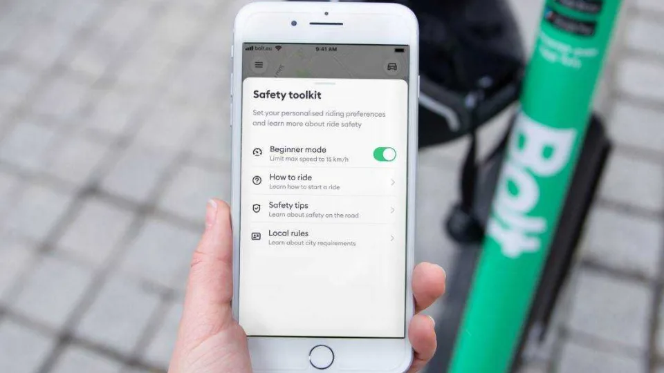 „Bolt“ pristabdys dalijimosi „Bolt Drive“ automobiliais bei dalijimosi „Bolt“ paspirtukais paslaugų teikimą Naujųjų metų naktį, pateikiama visa svarbiausia informacija