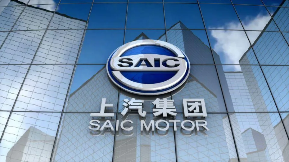 Dvi Kinijos milžinės suvienijo savo jėgas: „SAIC Motor“ ir „Huawei“ kurs naują elektrinį visureigį, aiškėja, kokiomis savybėmis jis pasižymės