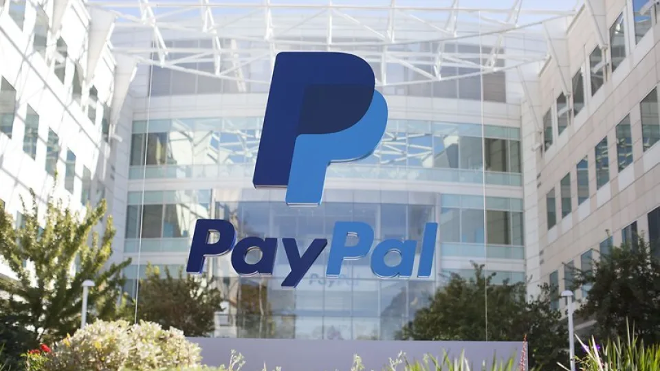 „PayPal“ savo klientams pasiūlys naujovę: leis su pardavėjais atskaityti naudojant daugiau nei 100 kriptovaliutų