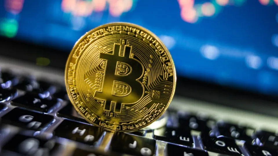 Geros naujienos kriptovaliutų turėtojams: „BitCoin“ kaina perkopė šiemet dar neregėtą ribą