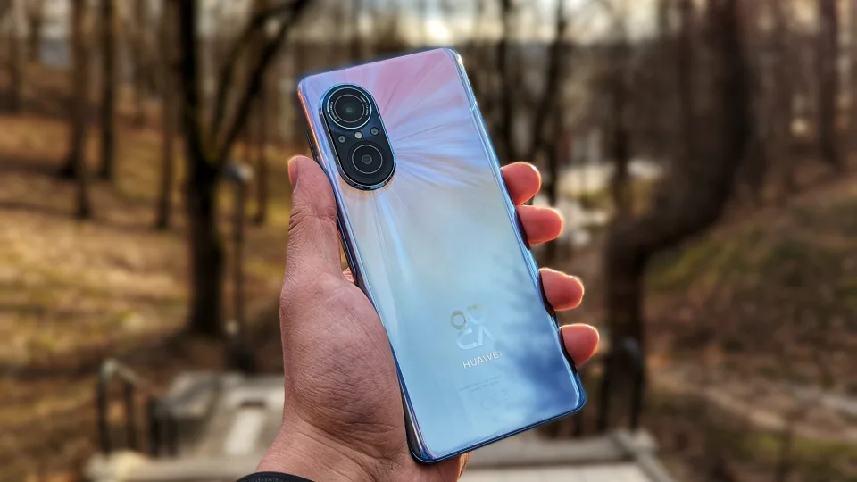 „Huawei Nova 9 SE” apžvalga: jie vis dar moka gaminti pigius telefonus
