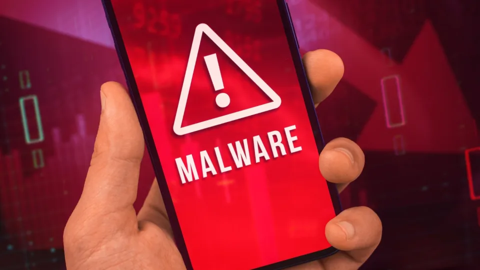 Aptiktas neįtikėtinas kiekis itin pavojingų programėlių: kiekvienas išmaniojo telefono naudotojas turėtų nedelsiant jas pašalinti, pasitikrinkite ar neturite ir jūs