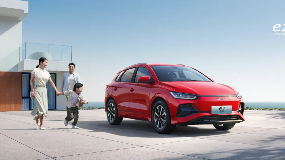 Kinijos gamintojai užvaldo automobilių rinką: viena didžiausių šalies bendrovių fiksuoja įspūdingą augimą, sunerimti turėtų daugelis konkurentų