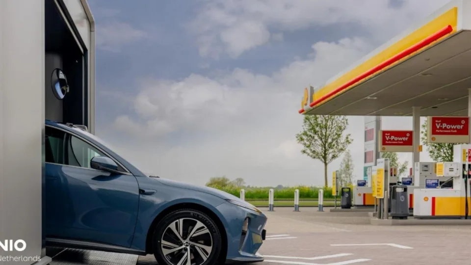 Kinai kuria Europos automobilių rinkos istoriją: Europoje debiutuoja išskirtinis sprendimas, tokio dalyko regione dar nėra buvę