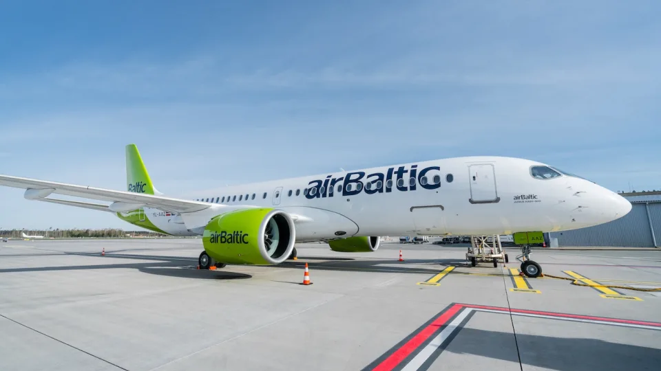 „airBaltic“ mini 30 metų jubiliejų, siūlomi skrydžiai į populiariausias kryptis vos nuo 30 eurų