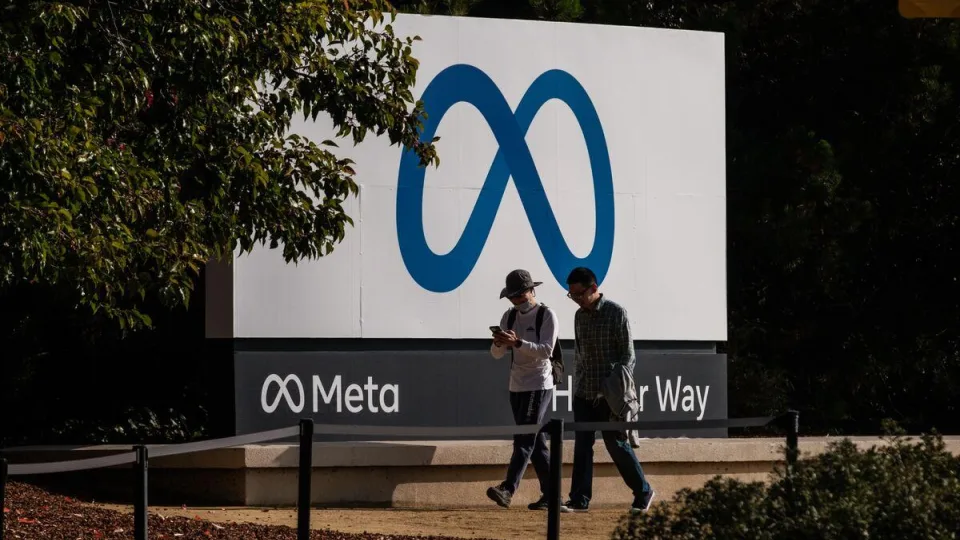 Europos Sąjungos spaudimas tęsiasi: kitą mėnesį paskelbs, ar „Apple“ ir „Meta“ laikėsi Skaitmeninių rinkų akto taisyklių