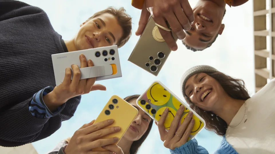 Dirbtinis intelektas jūsų kišenėje – susipažinkite su naujaisiais „Galaxy S24“ serijos išmaniaisiais telefonais ir jų galimybėmis