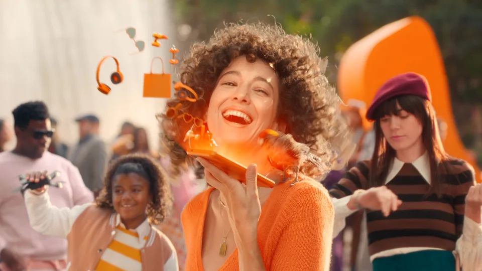 Internautai tiesiog pašėlo dėl šios internetinės parduotuvės: juoką keliančios kainos, o dabar dar ir galimybė sutaupyti papildomai, sužinokite, kaip pasinaudoti