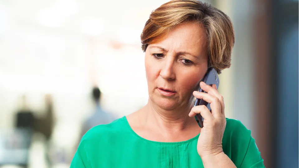 Jeigu turite išmanųjį telefoną – ekspertai siunčia jums kritinės svarbos perspėjimą: situacija nėra gera ir prieš šventes galite likti su tuščiomis banko sąskaitomis, reaguoti būtina dabar