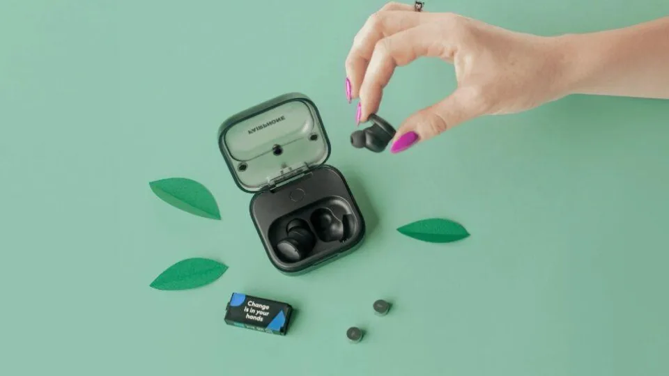 „iFixit“ įvertino naujausius „Fairphone“ belaidžius ausinukus: lengviausiai taisomi ausinukai rinkoje, lenkia net ir „Samsung“ sukurtus produktus