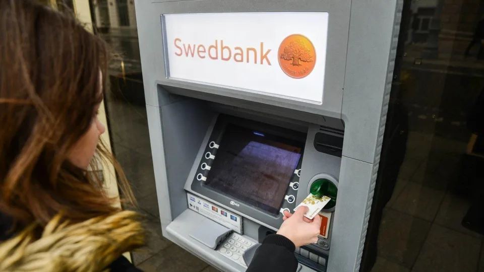 Kritinės svarbos „Swedbank“ įspėjimas: situacija sparčiai blogėja, būtina suklusti visiems