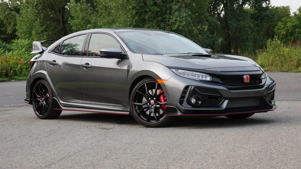 Pateikiamas 10 pačių patikimiausių automobilių istorijoje sąrašas: šie automobiliai be problemų įveiks šimtus tūkstančių kilometrų, tačiau vairuotojai turėtų nepamiršti vieno svarbaus dalyko