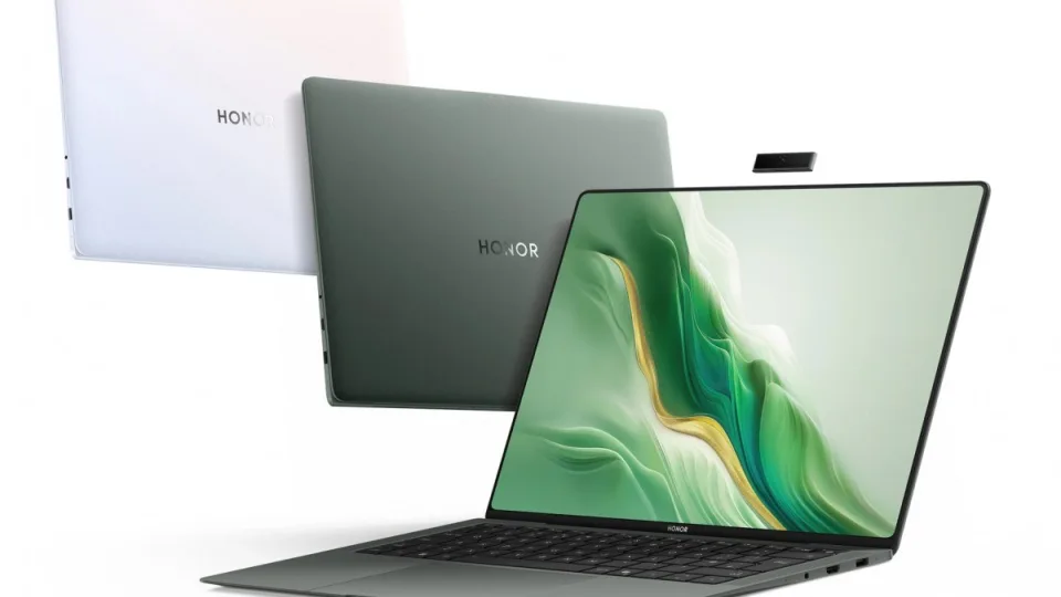 Lengviausias dirbtinio intelekto kompiuteris rinkoje: „Honor“ pristatė dar vieną „MagicBook Art 14“ nešiojamo kompiuterio versiją su „Qualcomm“ mikroschemų rinkiniu