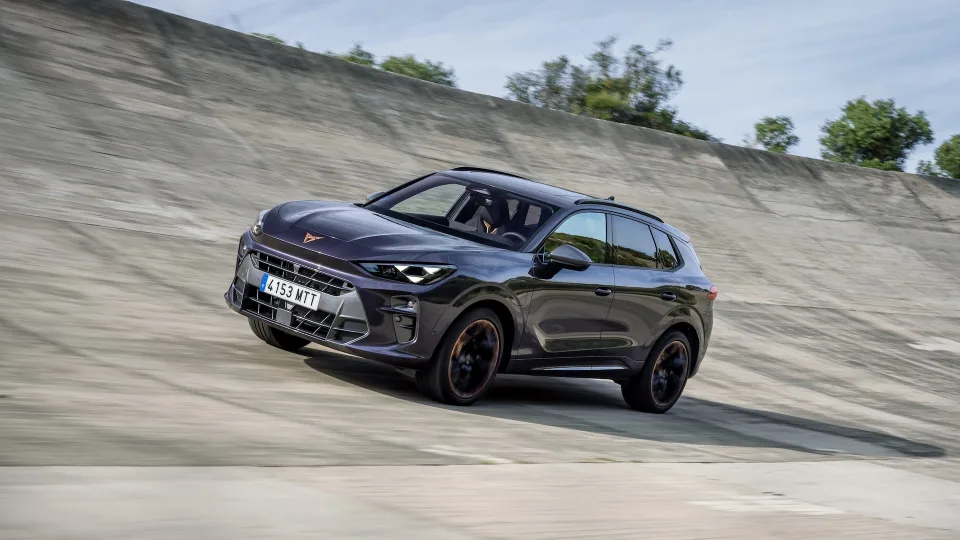 „Cupra“ sukurtas sportiškas SUV modelis „Terramar“ netrukus debiutuos ir mūsų regione: atskleista, kada jis debiutuos Lietuvoje ir kokia bus jo kaina