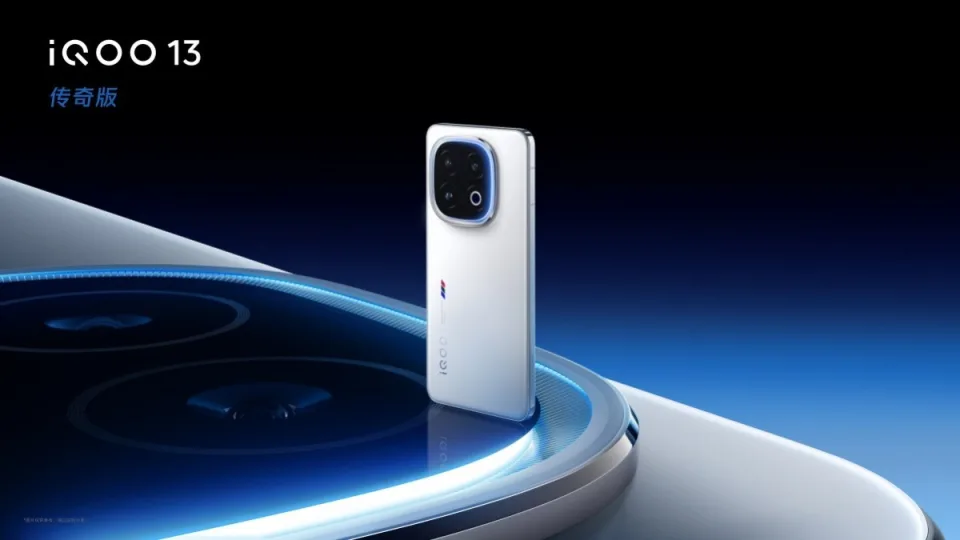 Daugėja informacijos apie naująjį „iQOO 15“ išmanųjį telefoną, oficialaus debiuto laukiama jau spalį