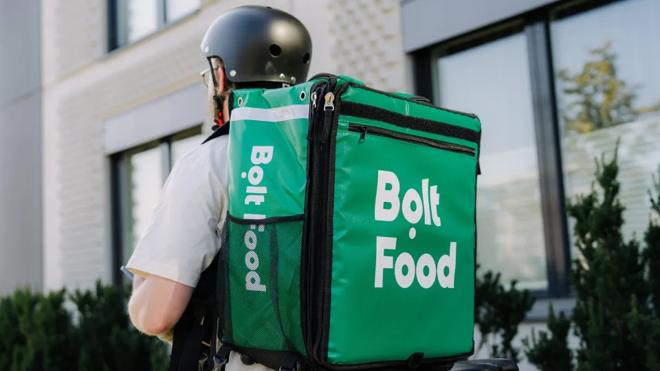 „Bolt“ skelbia 2024 metų rekordus: didžiausias užsakymas – Lietuvoje, brangiausias – Portugalijoje ir net 1 149 lietuvio kelionės paspirtuku