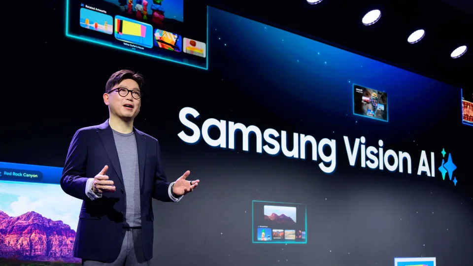„Samsung“ pristatė naują dirbtiniu intelektu (DI) paremtų televizorių liniją: tarp svarbiausių naujienų – naujas bendrovės televizorių flagmanas „Neo QLED 8K QN990F“