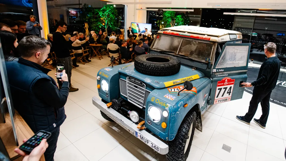 Senolis „Defender“ po Dakaro grįžo į namus: Karolis Raišys pristatė beduiną ir papasakojo savo nuotykius