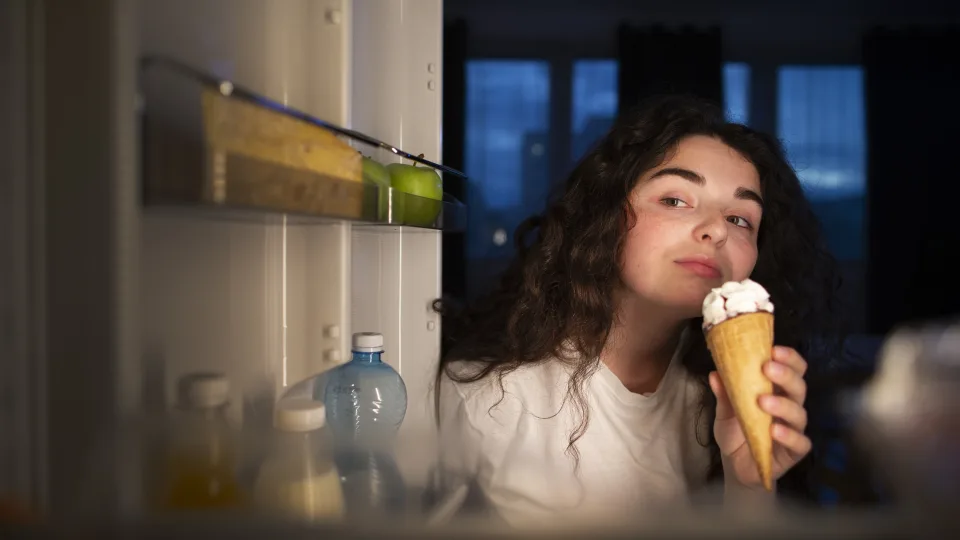 Šventės baigėsi, bet maisto chaosas liko: paprastas šaldytuvo detoksas, kuris grąžina aiškumą