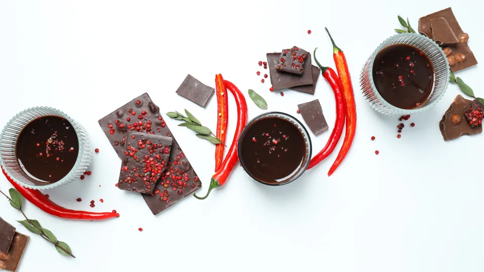 Vos keli ingredientai ir mažiau nei valanda: tobulas šokoladinis desertas namuose