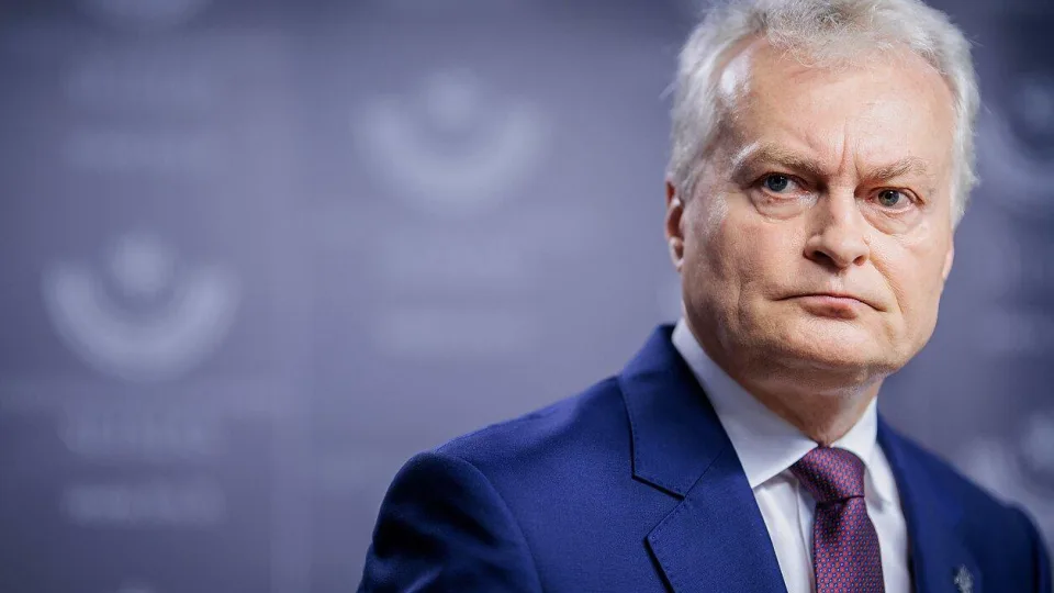 Prezidentas: matome galimybę atstatyti diplomatinius santykius su Kinija laikinųjų patikėtiniu lygiu