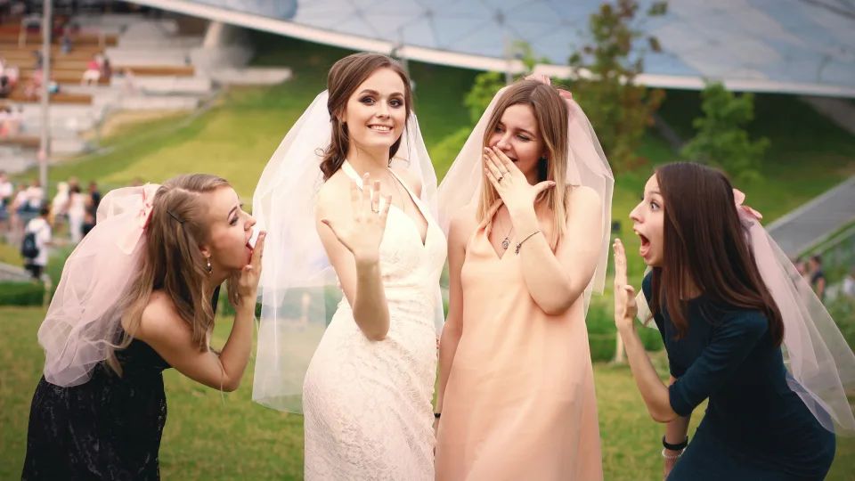 Šampanas ore ir paplūdimyje: 5 kryptys nepamirštamam mergvakariui už nedidelę kainą