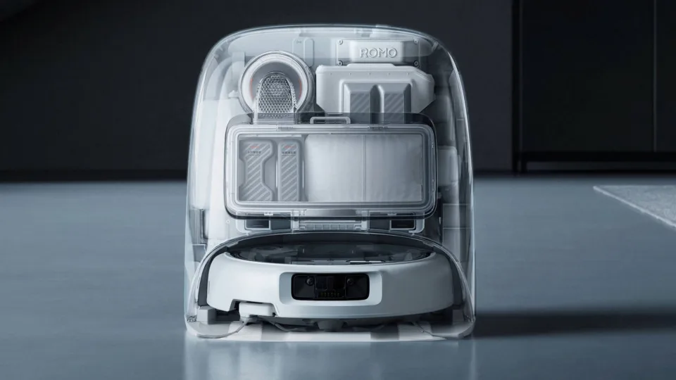 DJI pristatė „Romo“ robotus dulkių siurblius su išskirtiniais dizaino sprendimais ir pažangiomis technologijomis