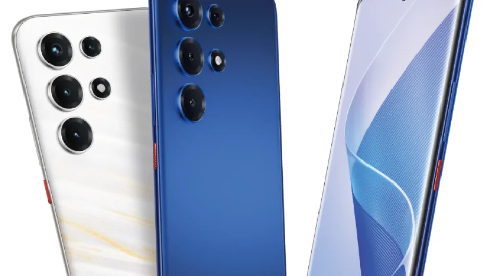 Pristatytas nebrangus „itel Super 26 Ultra“ telefonas su puikiu AMOLED ekranu ir didele baterija