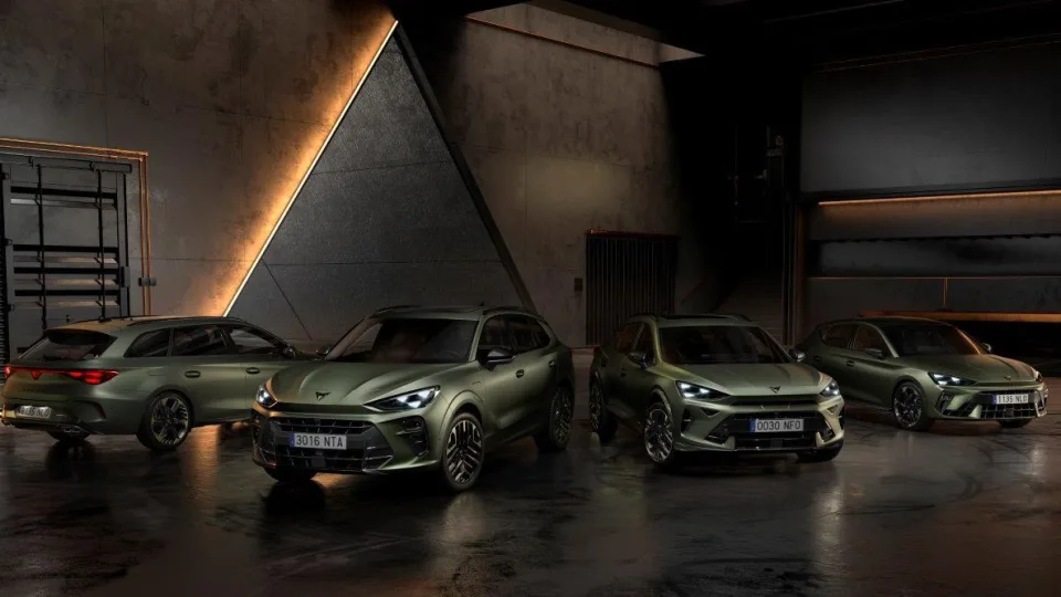 „CUPRA“ atskleidė ateities kortas: pirmasis žvilgsnis į „Raval“ modelį ir pasaulinė „Tindaya“ premjera