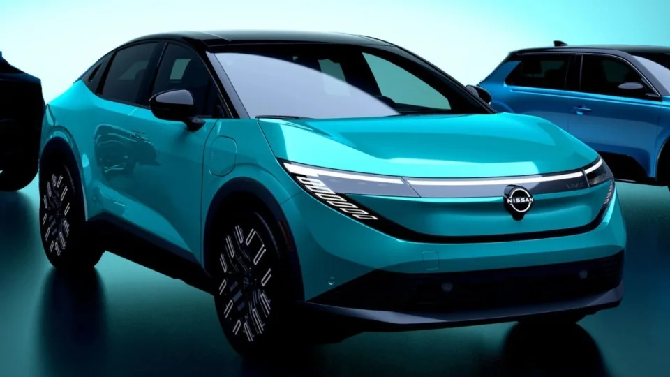 „Nissan“ susiduria su elektromobilių baterijų krize, naujų automobilių teks laukti gerokai ilgiau