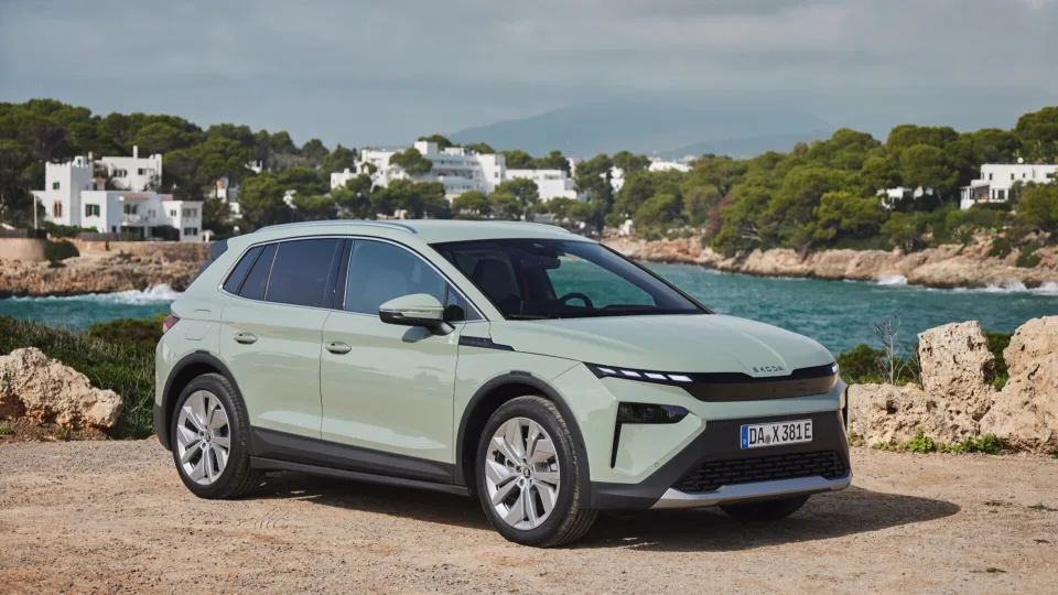 „Škoda“ skaičiuoja rekordinius rezultatus, bendrovės pardavimai Lietuvoje šovė į neregėtas aukštumas