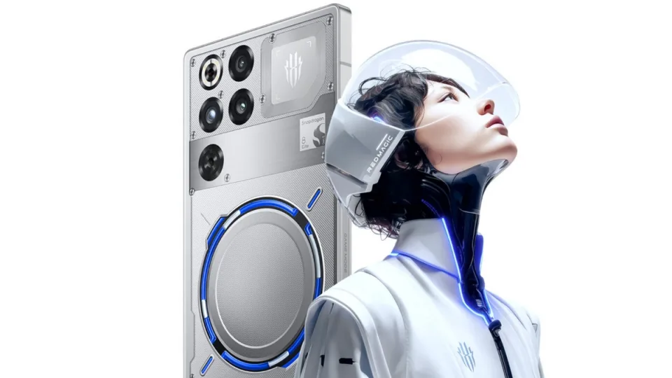 Europoje debiutuoja naujasis „Red Magic 11 Pro“ išmanusis telefonas, paskelbta ir jo kaina