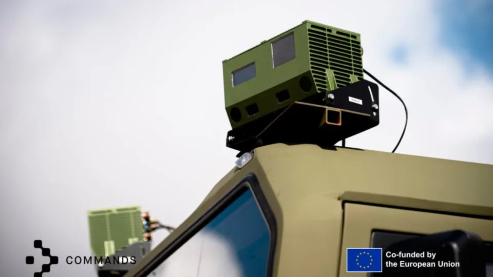 Istorinė akimirka Europoje: Europoje pademonstruotas pirmasis autonominis karo konvojus