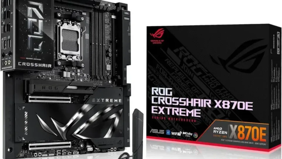 „Asus“ pristatė „ROG Crosshair X870E Extreme“ pagrindinę plokštę su garų kamera