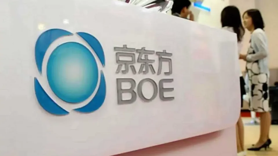 BOE gali sulaukti dar vieno teisinio smūgio, JAV netrukus gali uždrausti bendrovės ekranų importą