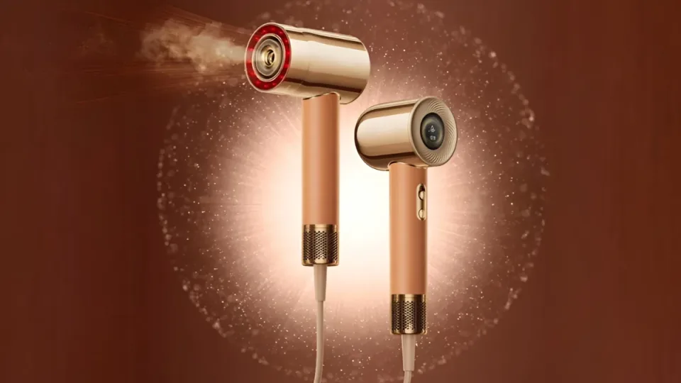 „Dreame“ pristatė aukščiausios klasės plaukų džiovintuvą, pasiūlys stulbinančias plaukų priežiūros galimybes