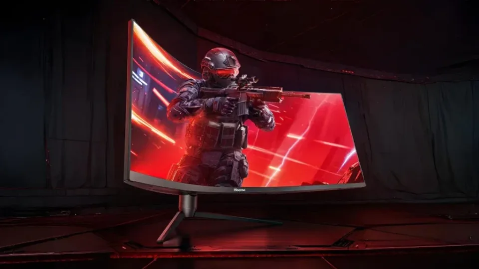 „Hisense“ pristatė žaidimų monitorių su aukšta raiška, 240 Hz atsinaujinimo dažniu ir dvigubais garsiakalbiais