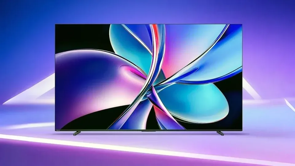 „Hisense“ pristatė „E7Q Pro“ serijos išmaniuosius televizorius su didžiuliais ekranais ir puikiomis savybėmis