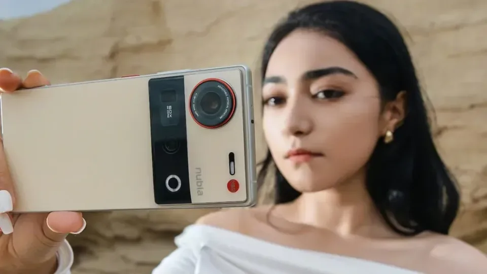 Aiškėja pagrindinės „Nubia Z80 Ultra“ telefono specifikacijos, nustebins ne tik galingu „Qualcomm“ lustu