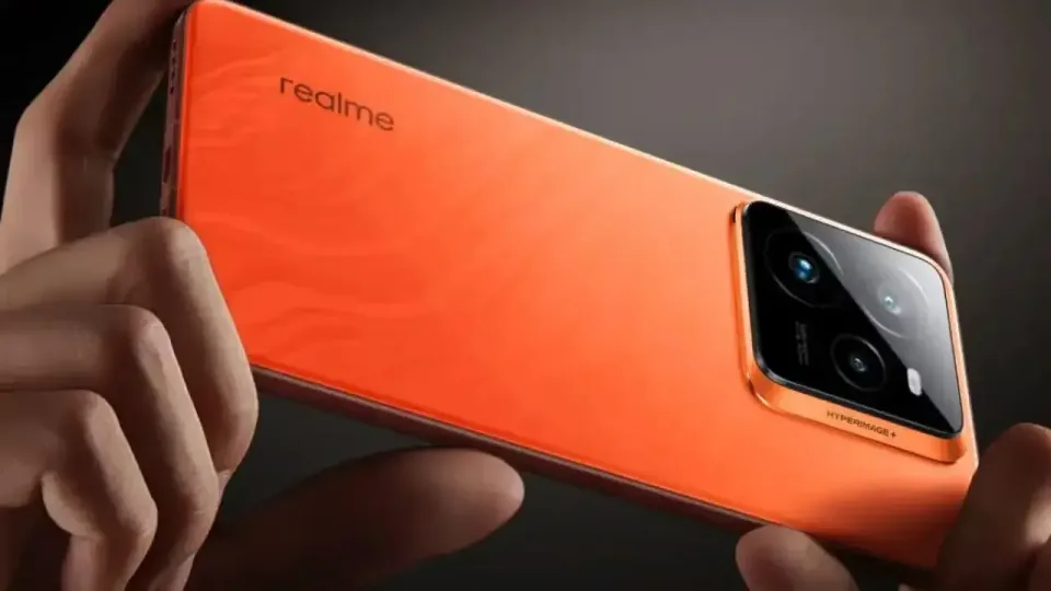 „Realme GT 8“ išmanusis telefonas užfiksuotas „Geekbench“ platformoje, patvirtino esmines savybes