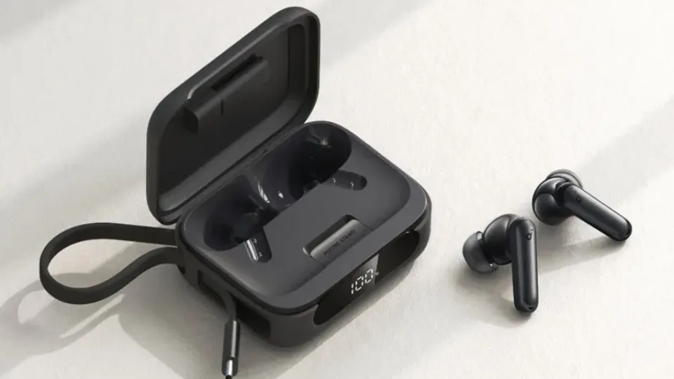 „Soundcore“ pristatė naujus belaidžius ausinukus su įspūdinga įkrovimo dėžute, kuri įkraus ir jūsų telefoną