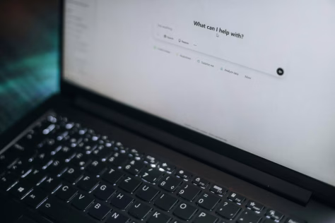 „Adobe“ integracija su „ChatGPT“: vaizdų, PDF ir dizaino redagavimas be papildomų programų