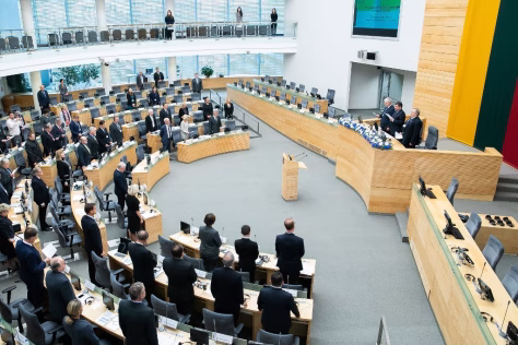 Valdančiųjų ateitis pakibo ant plauko: partnerių pozicija gali peržengti raudoną liniją